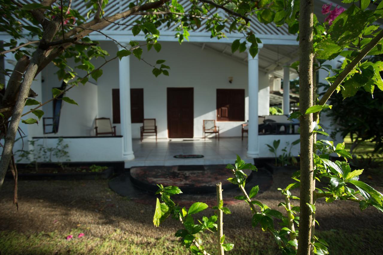 Sonri Villa Sea View Unawatuna Exterior photo