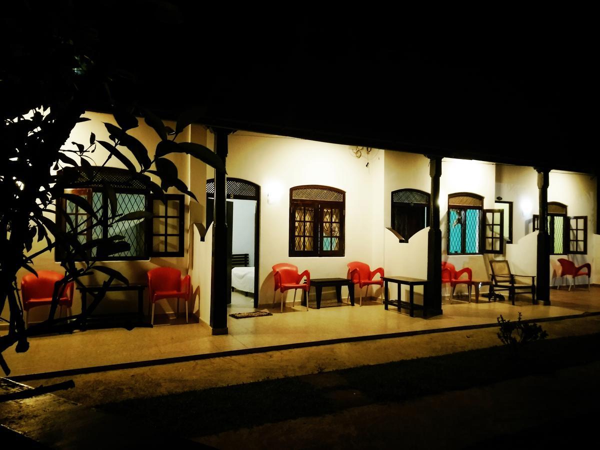 Sonri Villa Sea View Unawatuna Exterior photo